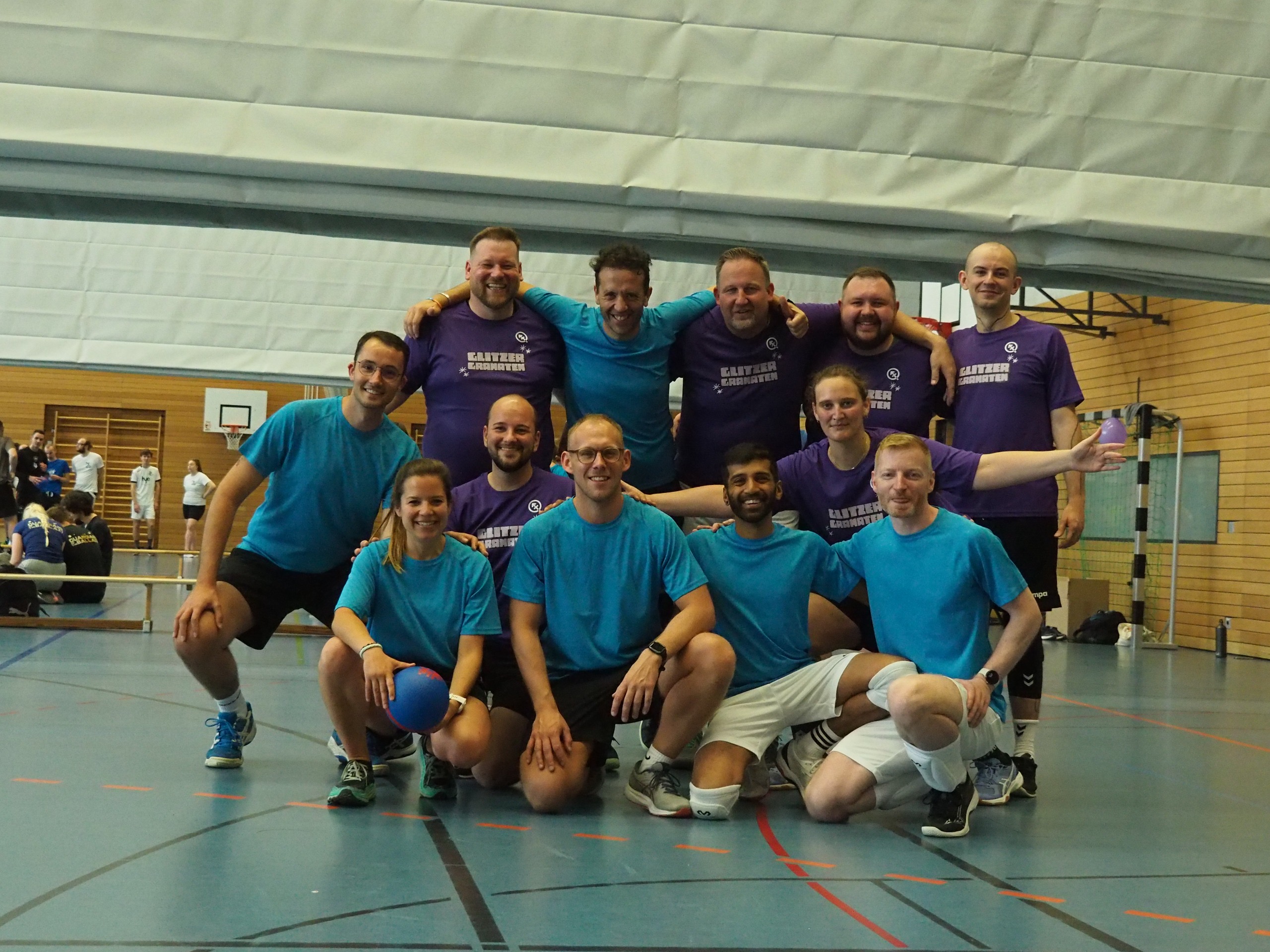 Teamfoto Startschuss – queerer Sportverein Hamburg